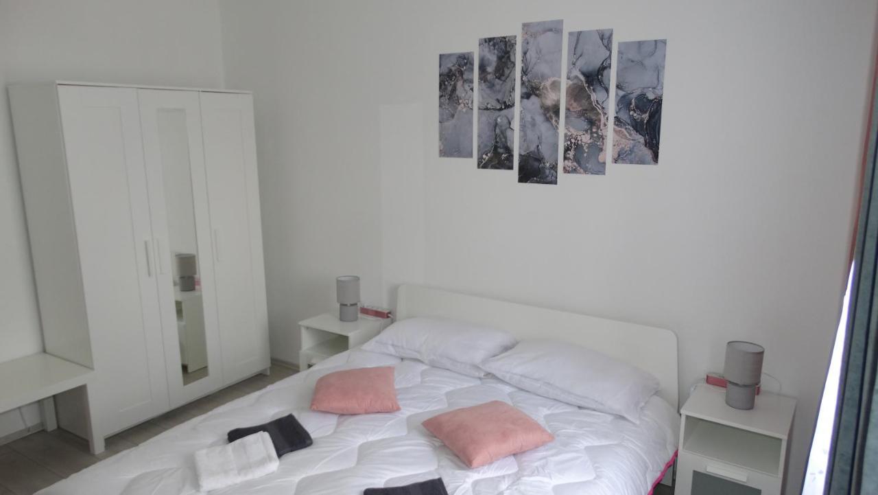 Almar Apartment Jusici Екстер'єр фото