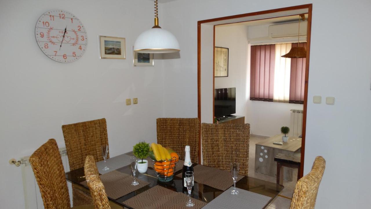Almar Apartment Jusici Екстер'єр фото