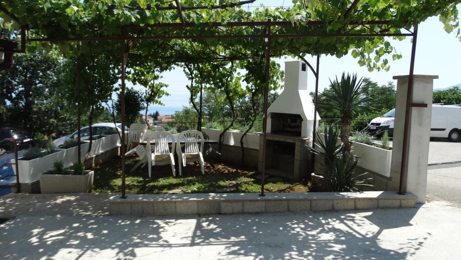 Almar Apartment Jusici Екстер'єр фото