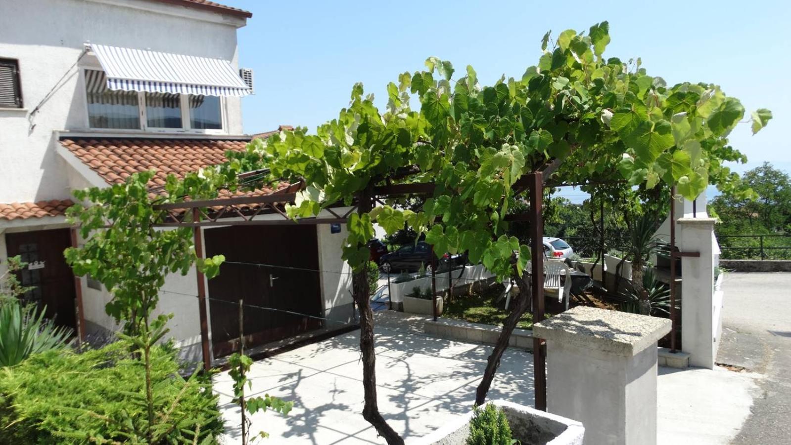 Almar Apartment Jusici Екстер'єр фото