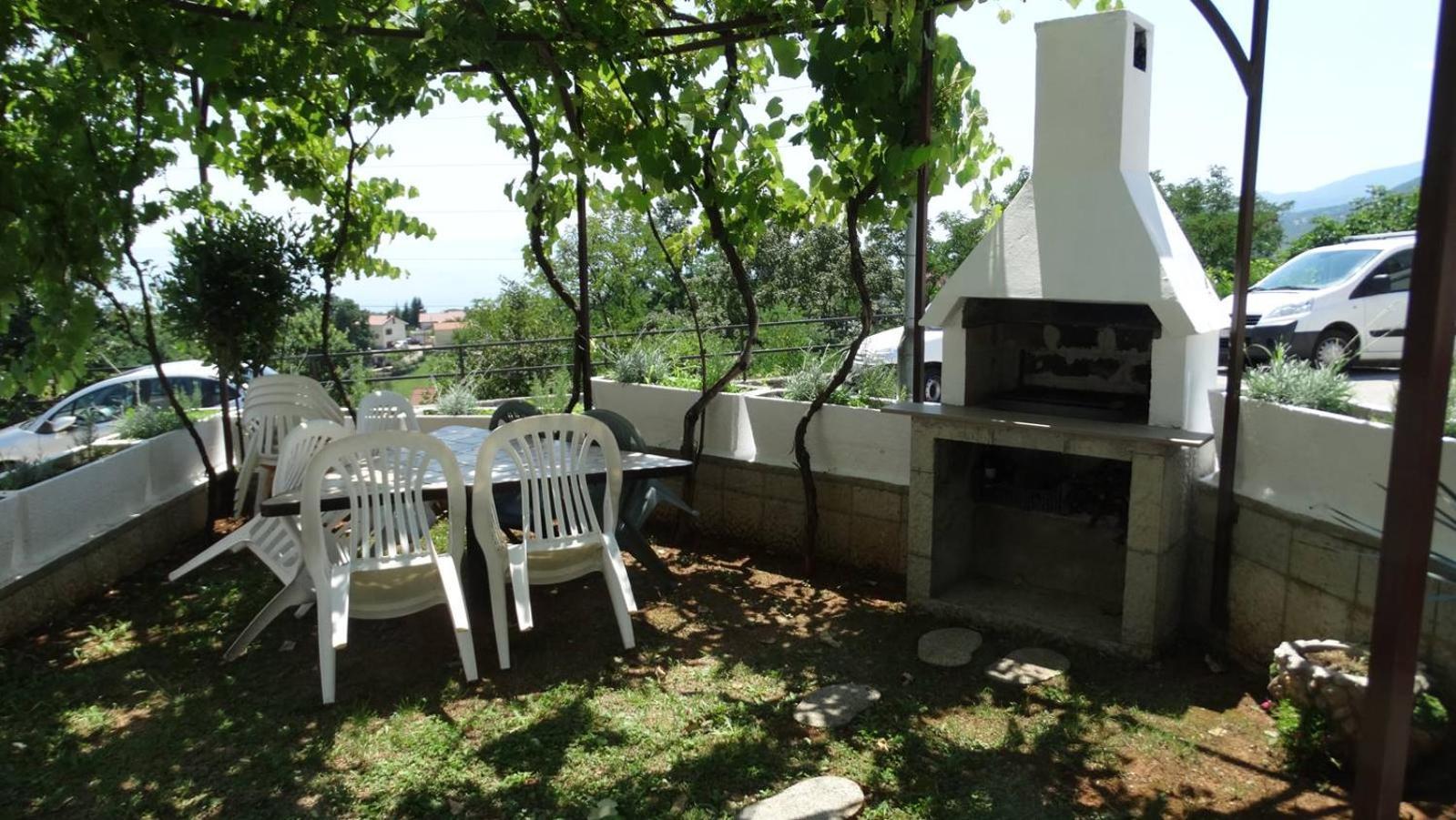 Almar Apartment Jusici Екстер'єр фото